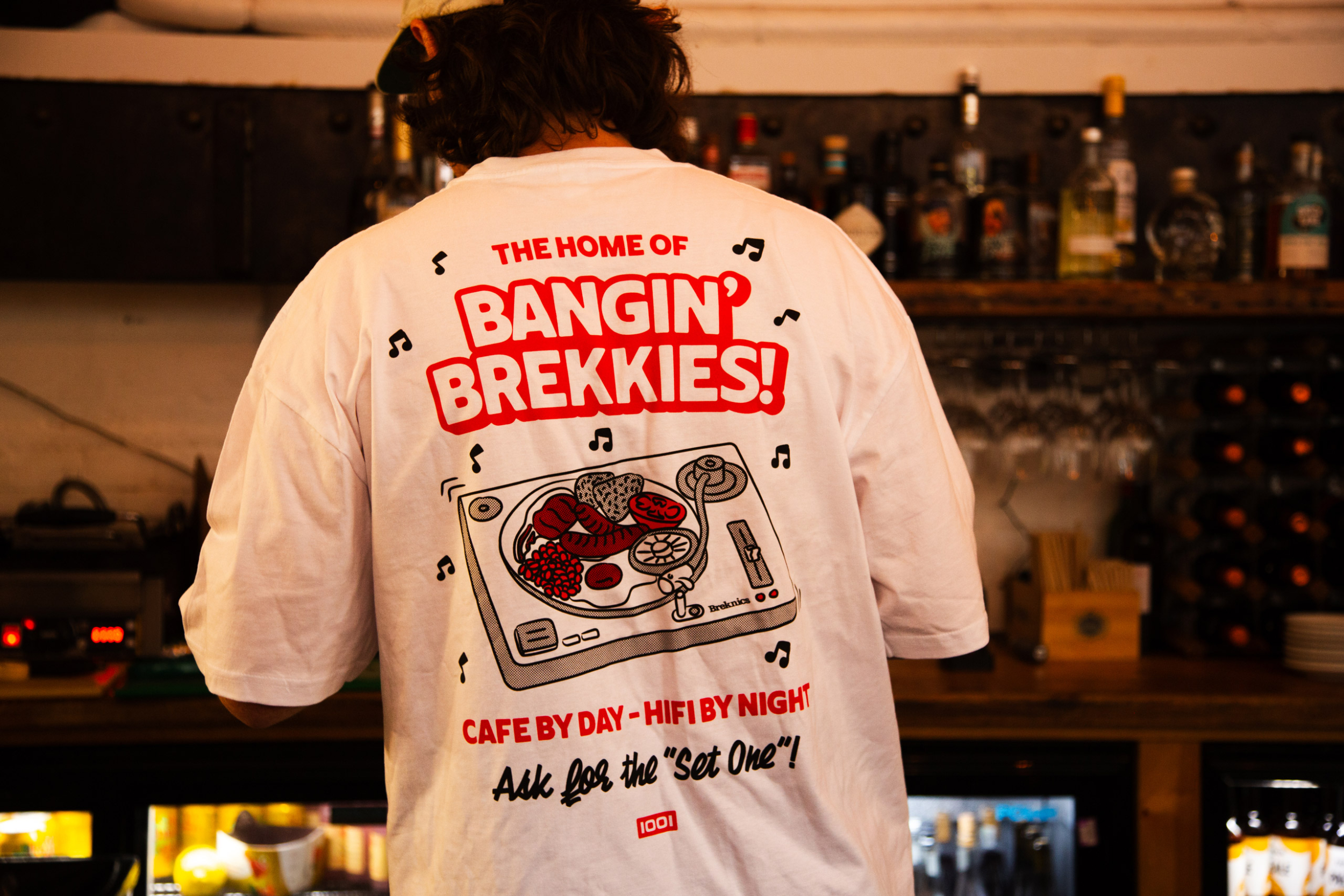 Bangin' Brekkies T-Shirt design for Cafe 1001 in Shoreditch East London with bespoke vinyl turntable with full english breakfast illustration